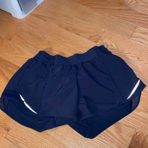 brand new lulu shorts -navy size 8